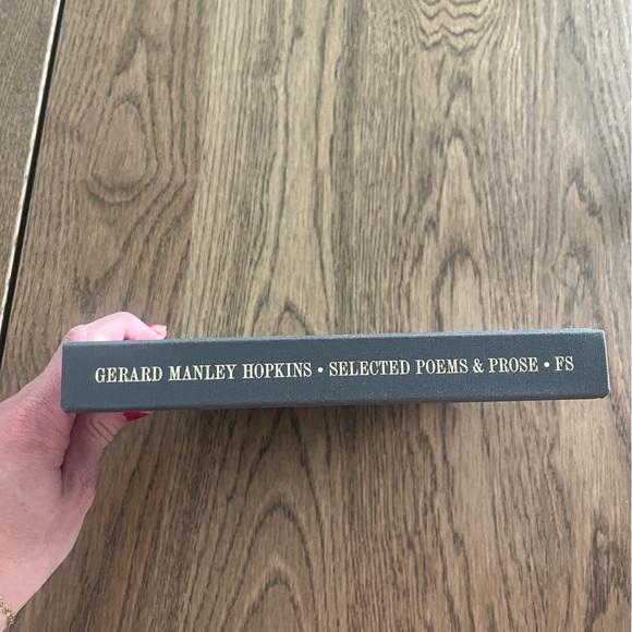 Hardcover book of selected poems and prose - Picture 3 of 4